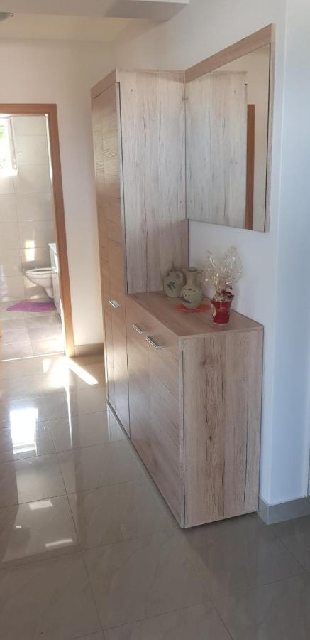Apartman Niko Malinska Exterior foto